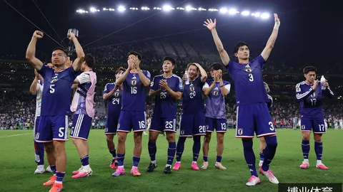特谢拉占据申花10号位之谜：斯帅坚定支持，他的不二之选